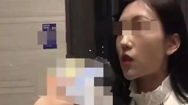 杭州一女子点680元烧烤，烧烤在店里被偷，老板让其承担340元