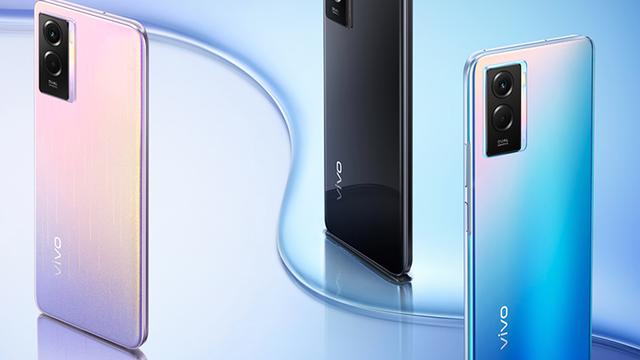 |1299元，8GB+128GB版的vivoY72t，推荐给中老年用户