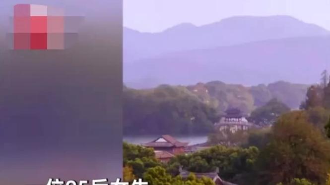 女子游西湖时点5杯茶一个果盘，结账时尴尬了，老板：741元明码标价