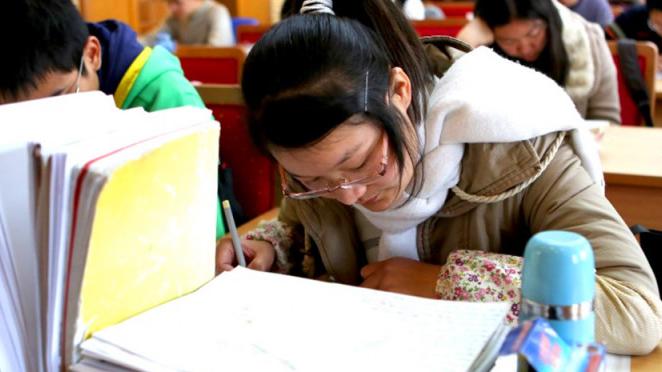 招生|三所高校停止招生，明年的考生不要再去填报，在校生：我成绝版了