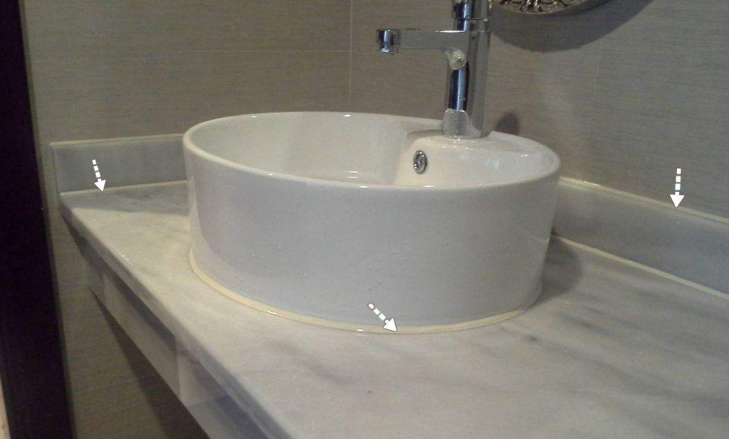 为什么有钱人卫生间不用玻璃胶？他们都用这种材料代替，实用极了