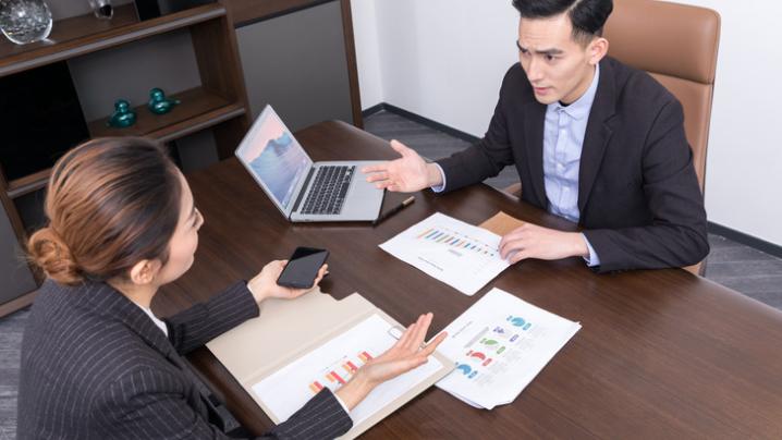 |职场就是这样，很少有人会有纯粹的公平对待