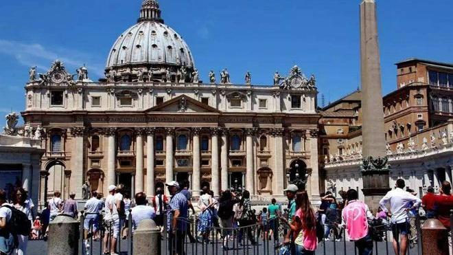三亚|梵蒂冈只有0.44平方公里，经济收入从何而来？