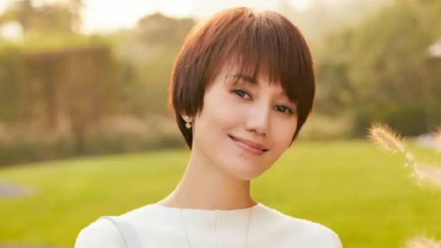 医生 女性45岁后，标准体重为多少？医生：符合标准就行，太瘦也不好