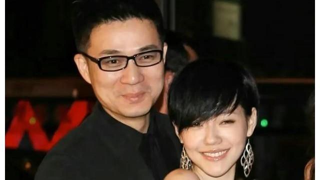 许雅钧|回头一看，原来许雅钧才是那个能治服Ｓ一家的人！