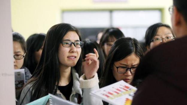 |考上研究生后才明白，“家境”不同导师对待也不一样，很现实！