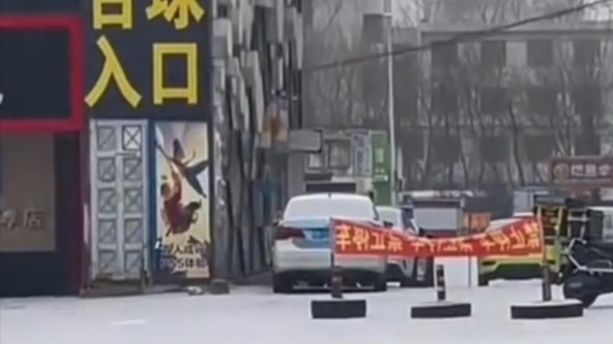 老人路边摔倒求助路人说，你放心我不会讹你