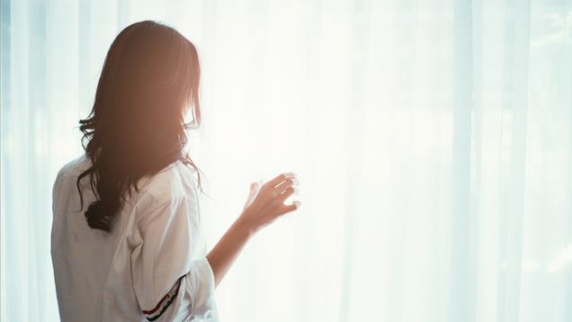 因拒绝上交彩礼被断绝母女关系后，我才清醒，女儿始终只是女儿