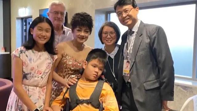 叶丽仪|73岁歌手叶丽仪近况曝光！抗癌成功后定居国外，因《上海滩》成名