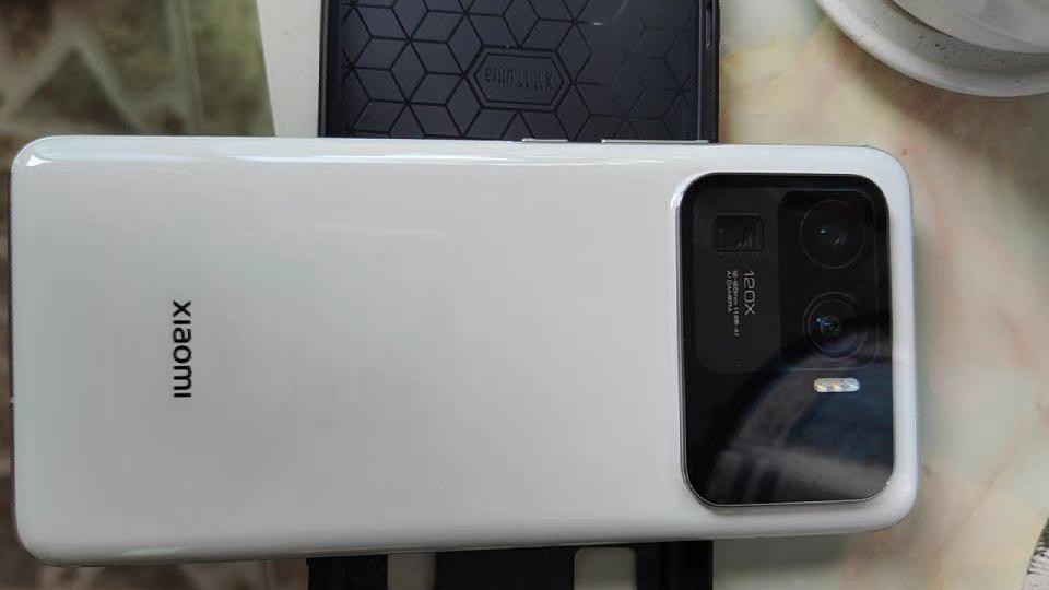 小米科技|从6499跌至3699元，IP68防水+120倍变焦，小米拍照旗舰加速退场！