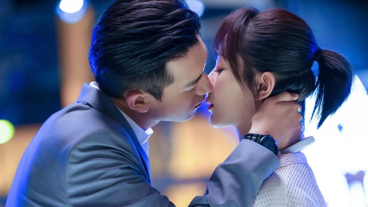 情感剧|谭松韵携新情感剧来袭，与人气男主热情相拥，金牌班底，引人期待