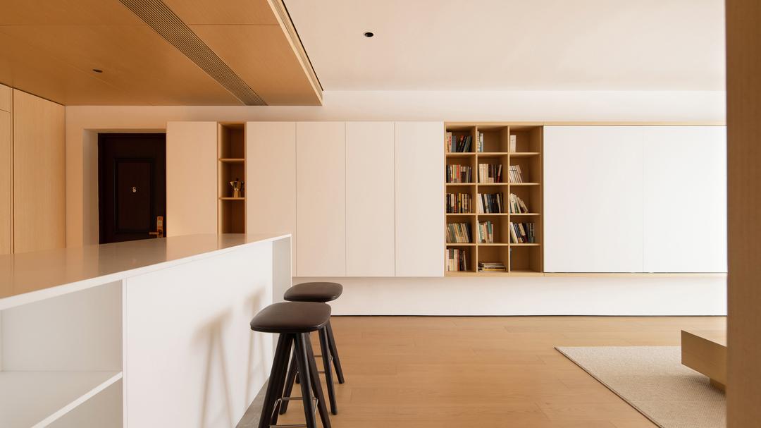 厨房不贴砖，餐桌也不要，把家装成极简日式风，看似简单实则不凡