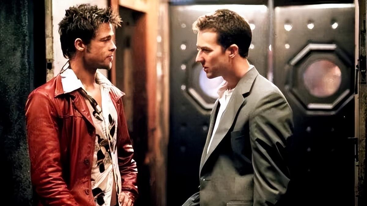 搏击俱乐部|?《搏击俱乐部》，多少绝望，多少无助才能堆砌起毁灭世界的决心