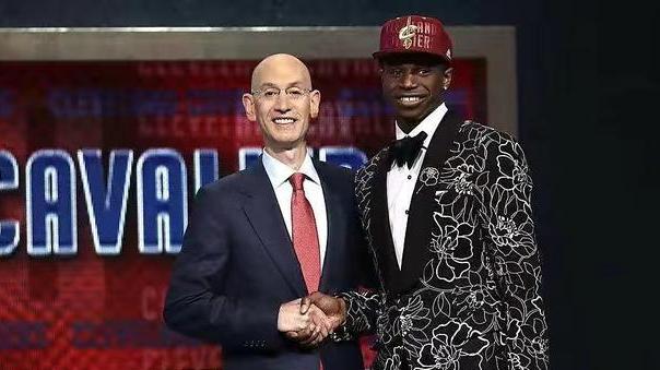 2换1！曝骑士欲交易得到威金斯，爵士被拉入交易，勇士得到戈贝尔