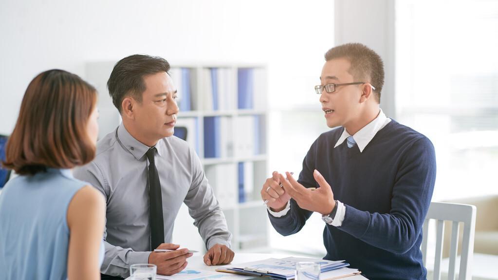 求职|面试官问“你的优点是什么？”看似简单实则难的问题，该怎么答？