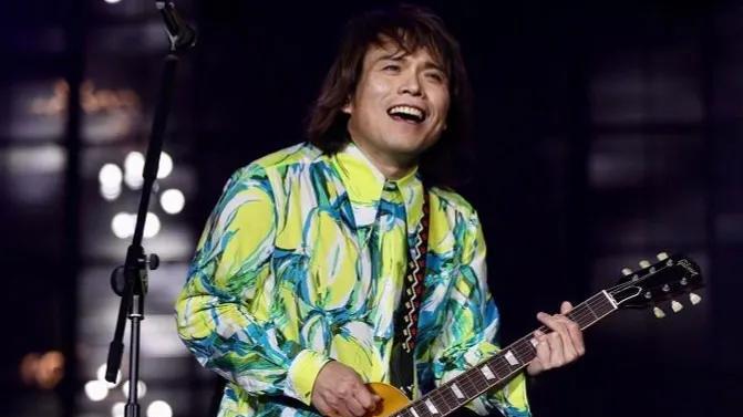 |伍佰：和初恋妻子相伴32年无绯闻，演唱会压根不用自己开口