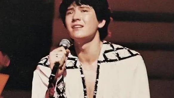 一起走进前卫狂热的初代偶像——费翔