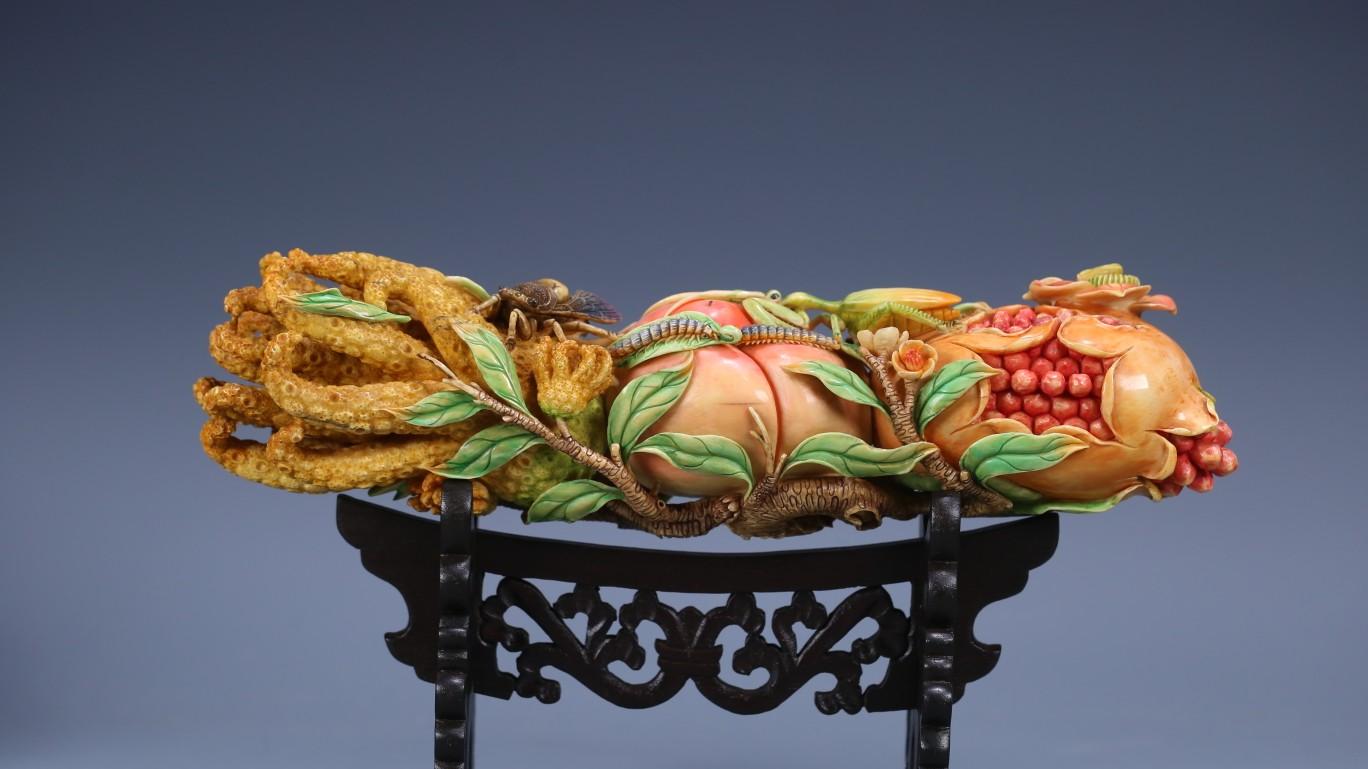 雕刻|收藏珍品！百年老牙彩绘“三多”摆件