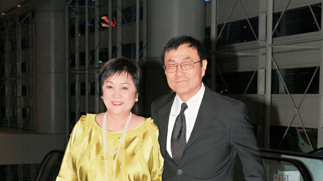 继儿子发吹牛图暗讽刘家昌后！前妻甄珍发长文怒斥：你配做父亲吗