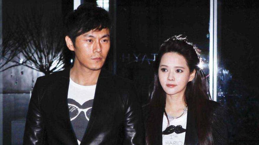 伊能静|港媒曝伊能静怀三胎，透露是男孩，欲在美国生产，细节露婚姻现状