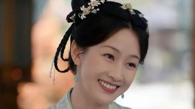 刘美含|表情夸张并不等于五官乱飞，刘美含让多少“可云派”红了脸