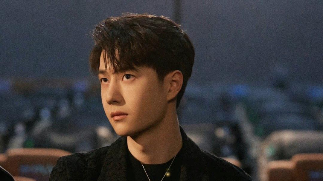 王一博|王一博顶级流量效应，同行获利成受益者，外界质疑声不断