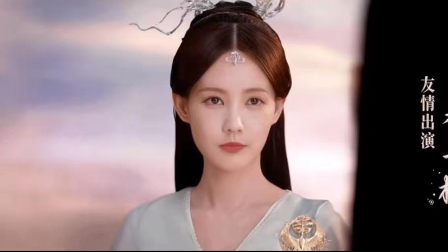 白鹿|白鹿被评论抖音造型像李一桐，很难分清两个人，网友帮忙支招