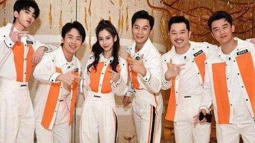 奔跑吧兄弟|《奔跑吧兄弟》是一个体能的比赛，突出团队的合作性。