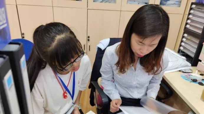 招聘|23年就业形势一片大好，招聘会如火如荼，大学毕业生：挑花眼了