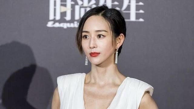 筷子腿|排骨胸、筷子腿、蚂蚁腰！娱乐圈的病态审美，带偏了多少普通姑娘