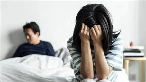 震碎三观的旧案：男子和小姨子同居一室5年，姐姐却睁只眼闭只眼