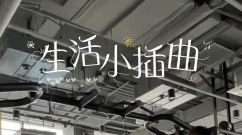 牛莉|50岁牛莉引热议，健身和男私教太亲密臀部紧贴对方，还被私教搂腰