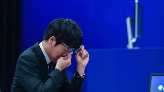 |厮混了两周，ChatGPT让我的信仰崩塌了