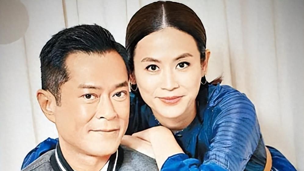 古天乐摆宴60桌高调庆生，古妈妈佩戴红色珠宝项链心情佳