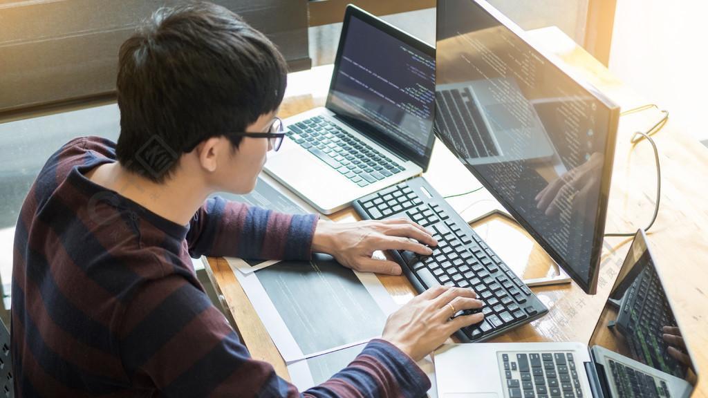 2024年，投资几万元就可以创业的8个赚钱项目，别嫌弃了，能养活自己就不错了