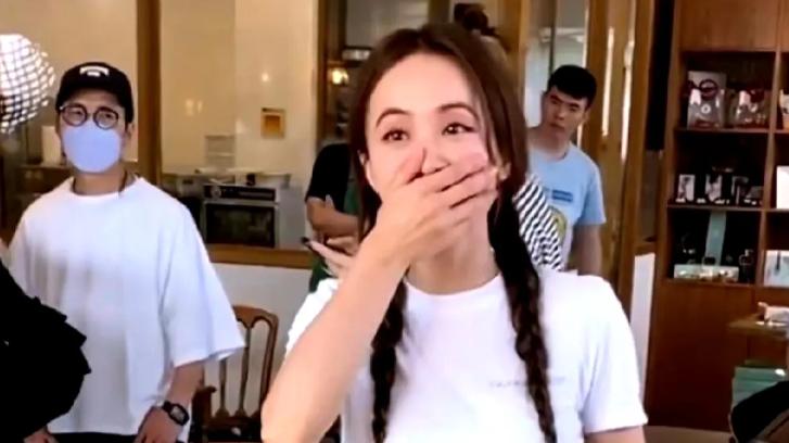 港台明星|港台明星来内地：蔡依林首次扫码付费，方芳坐高铁太兴奋