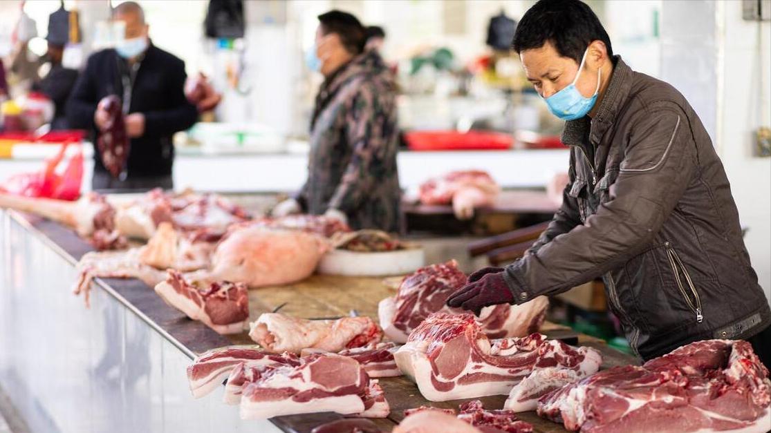猪肉|同样是猪肉，为啥超市15一斤菜市场卖20元？超市员工说出3个原因