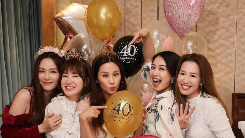 汤洛雯和朱千雪等圈中姐妹开婚前派对 寿星女蒋家旻张嘉儿不抢风头