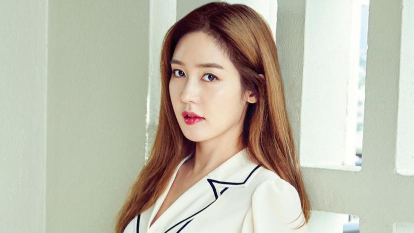 成宥利|清纯女神成宥利，爱豆成功转型为演员，和宋承宪有一段情