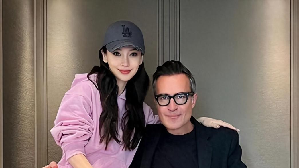 杨颖方回应避重就轻，舆论越演越烈，黄晓明评论区也成了吃瓜地