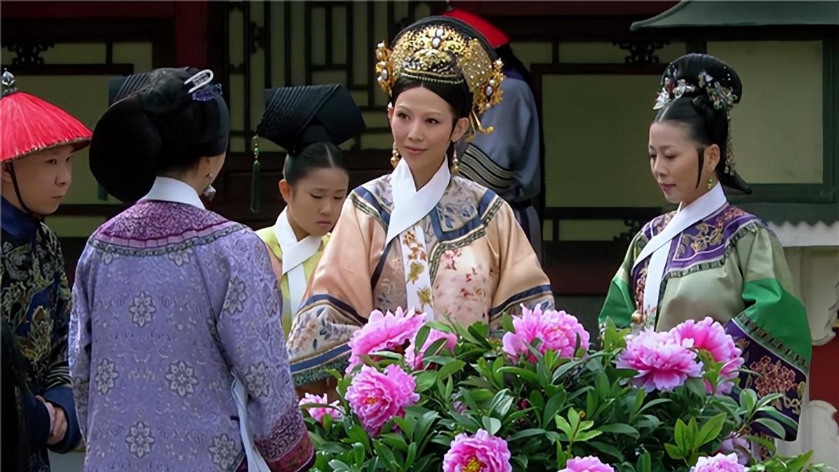 甄嬛|甄嬛给安小鸟送去的百合花里藏有羞羞香，为啥安小鸟没闻出来？