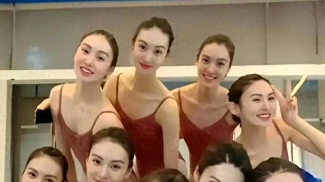 恒大歌舞团对女演员的身材和舞蹈技巧, 有那些严格选拔的标准!