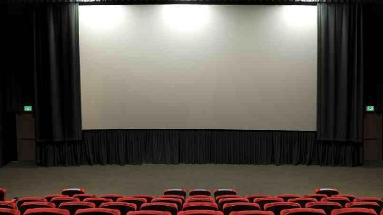 中国乒乓之绝地反击|识时务者为俊杰！《中国乒乓之绝地反击》终于撤档了