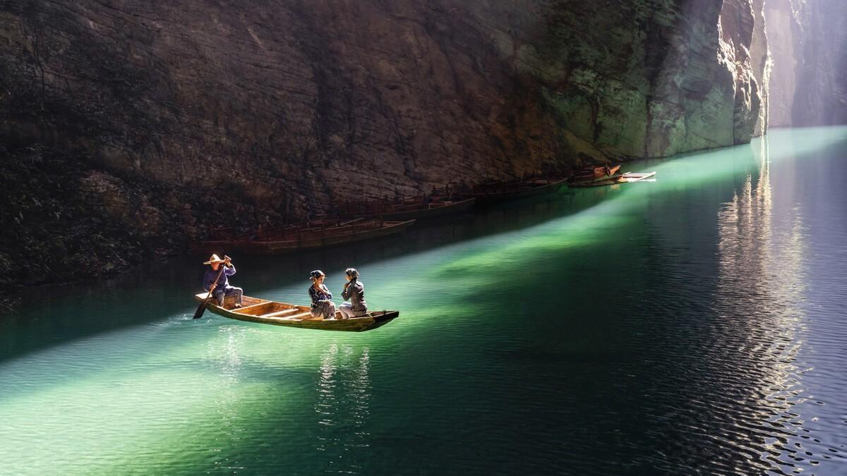 荔波|屏山大峡谷 VS 荔波小七孔，都是中国最美的地方之一，你喜欢哪个