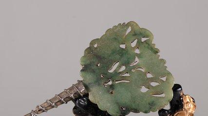 小叶紫檀|旧藏【老翡翠 鸳鸯 银簪】