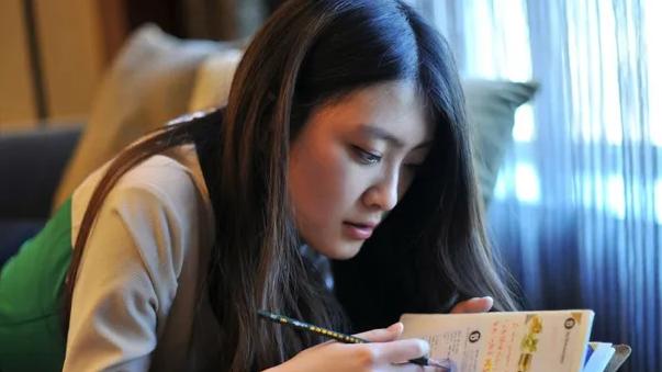 大学生|大学生吐槽“断亲式”招聘，私企提出离谱要求，入坑的都是应届生