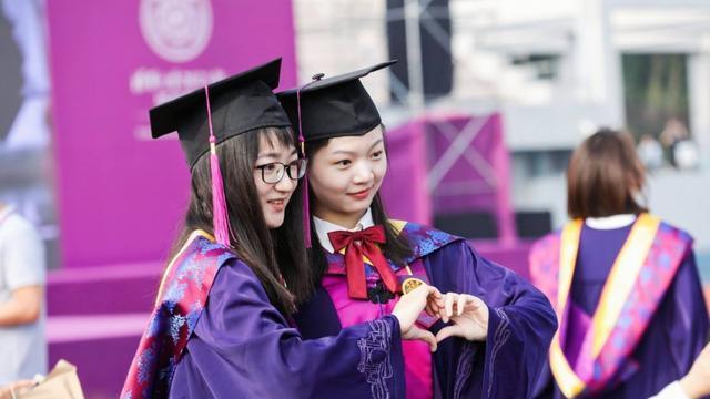 大学生|北大女生从体制内离职，抑郁症不治而愈，能力并不能左右职场等级