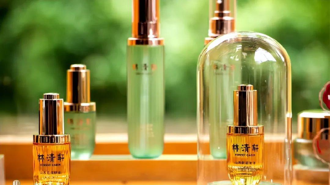 贵过香奈儿，1702元的高价香水被吐槽后降价204，国货真的太难了