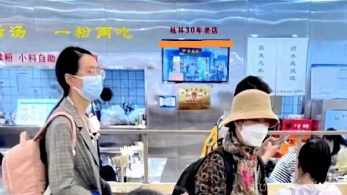 桂林旅游|插队婆孙近况，桂林旅游吃米粉，被酒店拒绝监控曝光细节