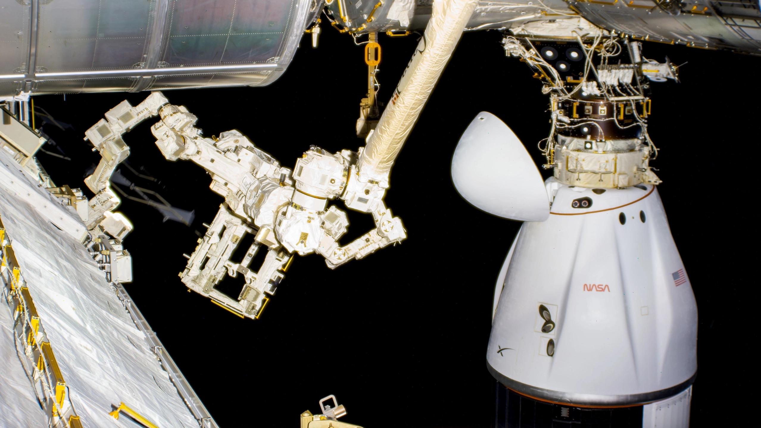 1月10日，spaceX很忙，事情很多。